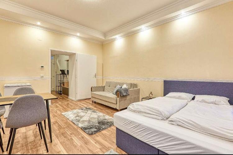 Lovely Airbnb Near Schoenbrunn Lägenhet Wien Exteriör bild